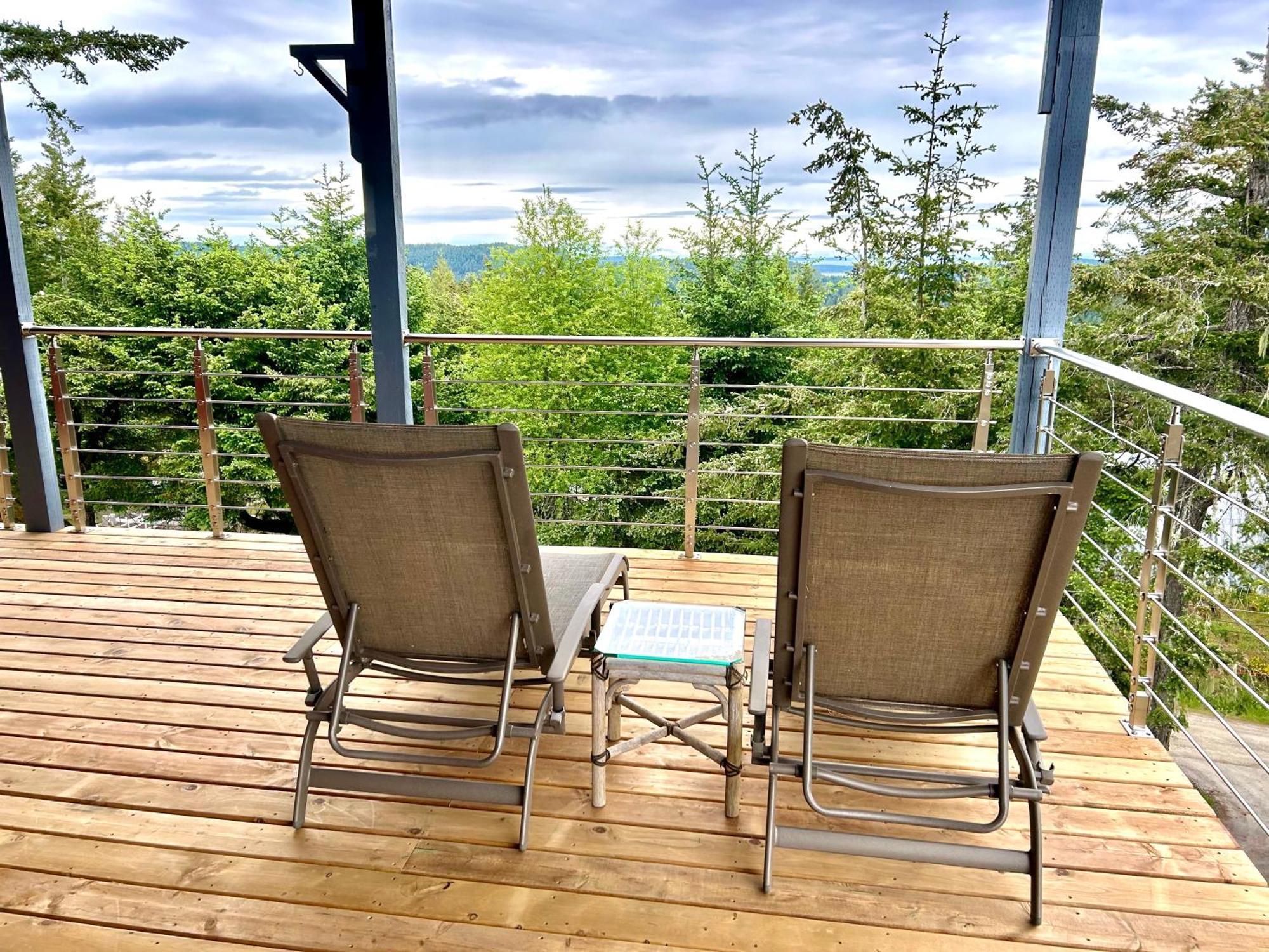 Shangri-La Oceanfront Vacation Home Bedwell Harbour Extérieur photo