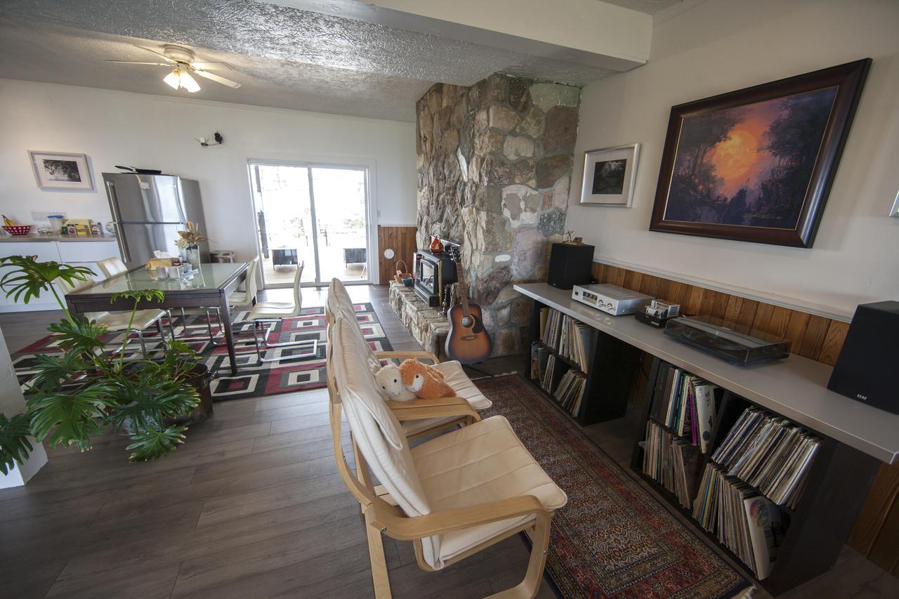Shangri-La Oceanfront Vacation Home Bedwell Harbour Extérieur photo